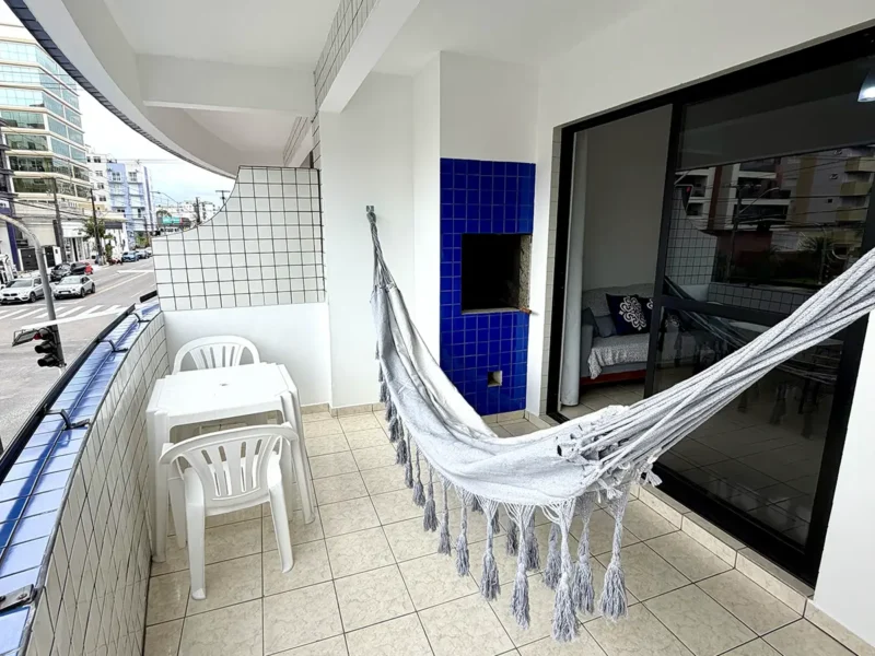 Apartamento 2 Quartos • Centro