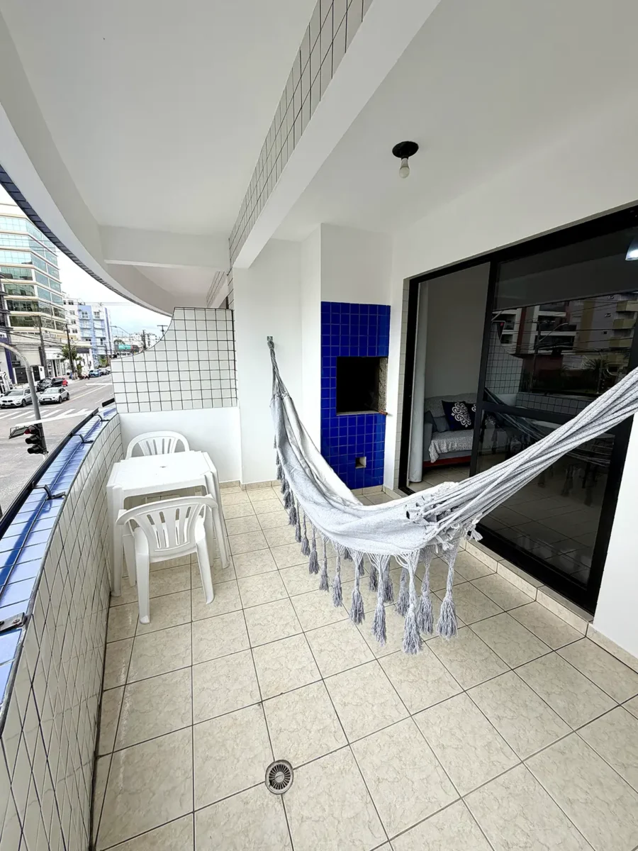 Apartamento 2 Quartos • Centro